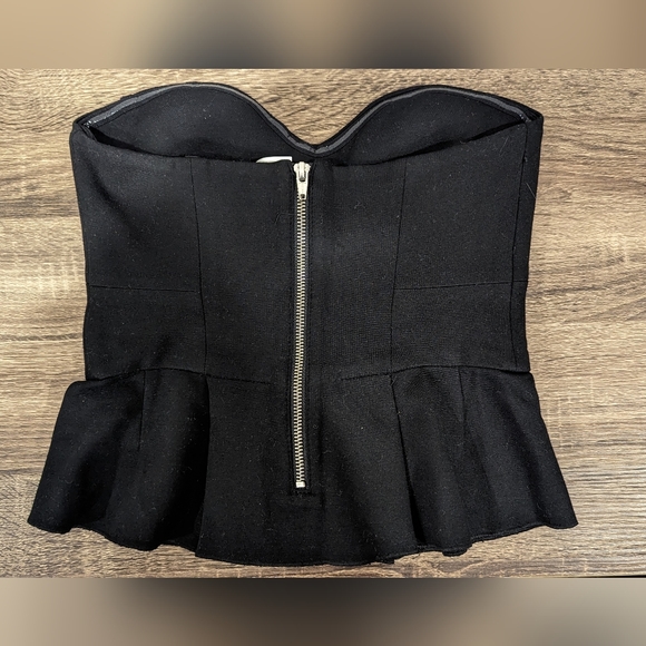 Aritzia - Babaton - Blouse - Picture 3 of 3
